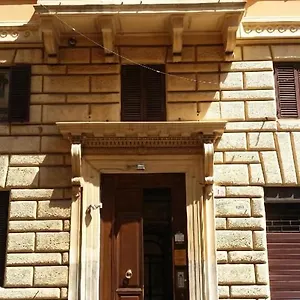 House 4 Mori , Rome Italie